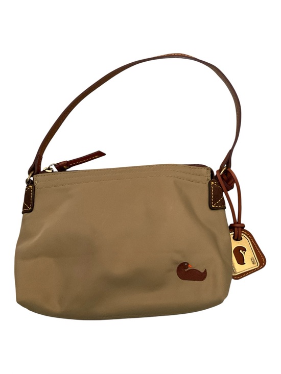 Dooney & Bourke Handbags - Dooney & Bourke Nylon Bag